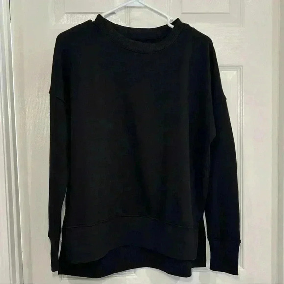 Time & Tru Viral Sweatshirt Women Size S Black Crew Neck Pullover NWT Casual - Picture 3 of 6